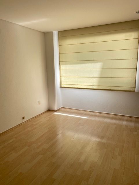 Departamento en Renta en Constituyente Héctor Victoria con 3 Recámaras, 2 Baños y 110 Metros Cuadrados | luxxu Departamento en Renta en Constituyente Héctor Victoria con 3 Recámaras, 2 Baños y 110 Metros Cuadrados | luxxu